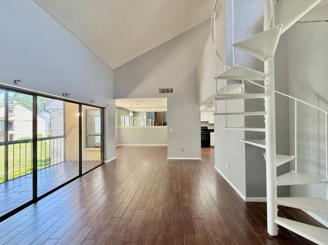 Building Photo - 4819 Puritan Cir