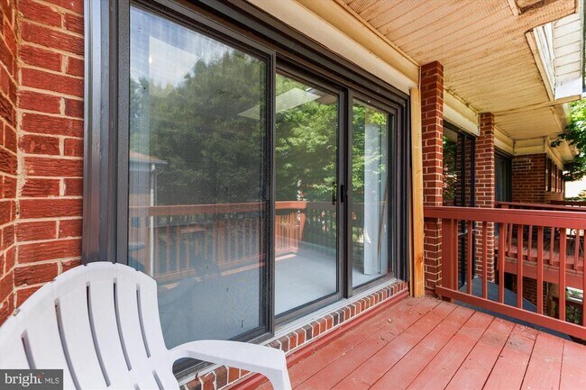 Building Photo - 2702 Dartmouth Rd