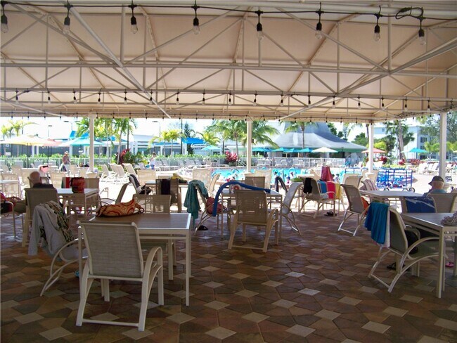 Building Photo - 9500 S Ocean Dr