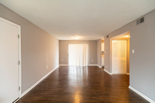 Living Area - Hillcrest Townhomes