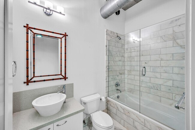 Building Photo - 411 NW 1st Ave