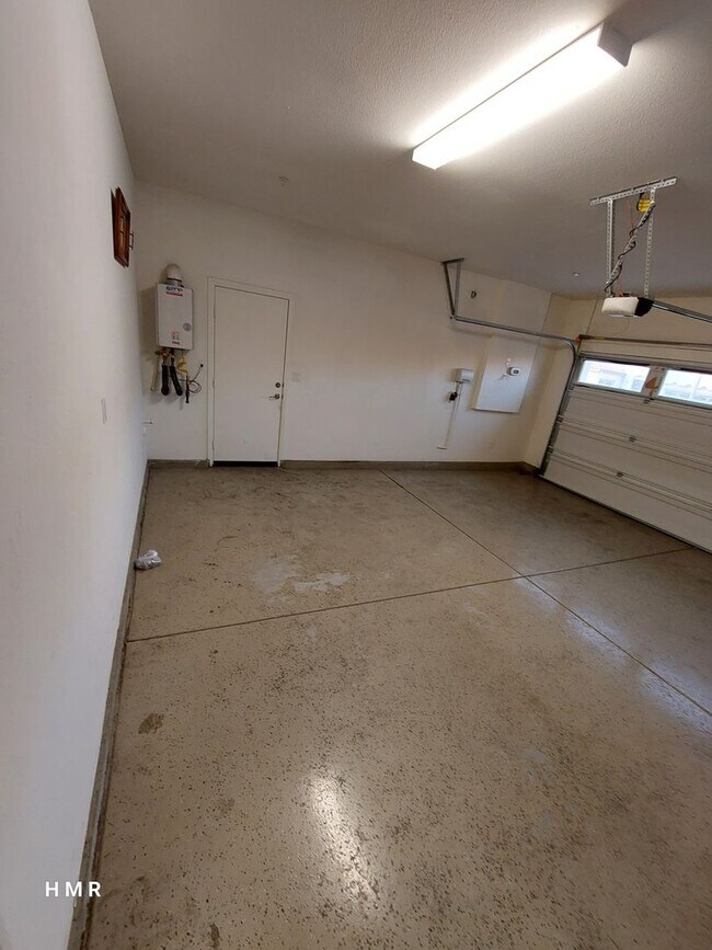 Building Photo - 13143 Chatham Dr