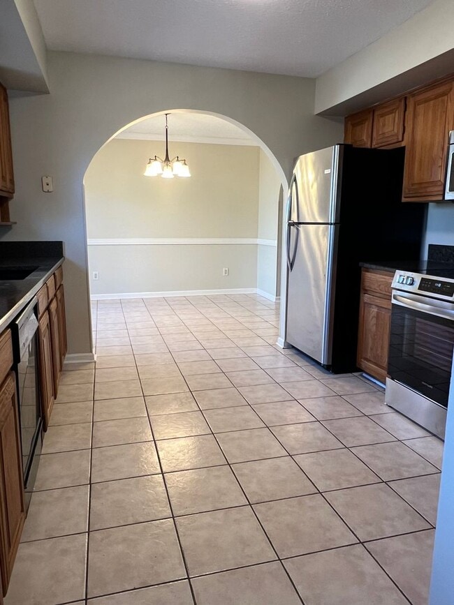 Building Photo - 3 bed 2 bath in Valley View