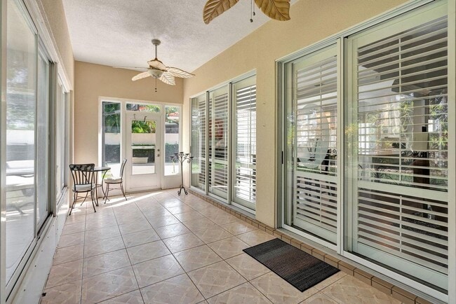 Building Photo - 150 Lost Bridge Dr