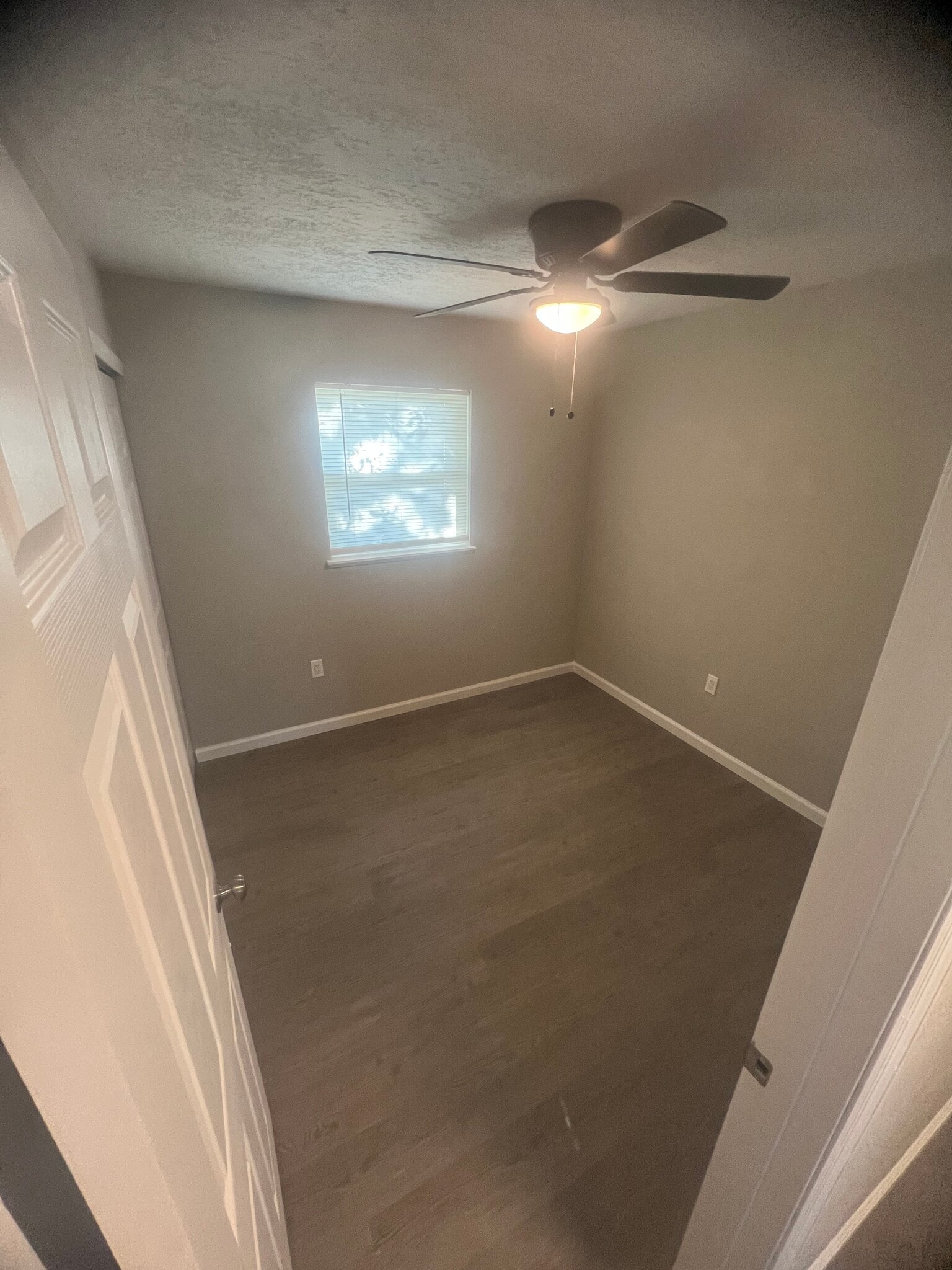 Building Photo - 7205 Eudine Dr S