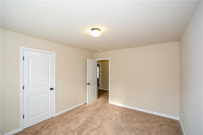 Building Photo - 4106 Water Mill Dr