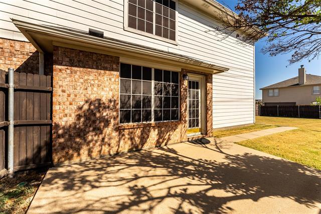 Building Photo - 3929 Acorn Ln