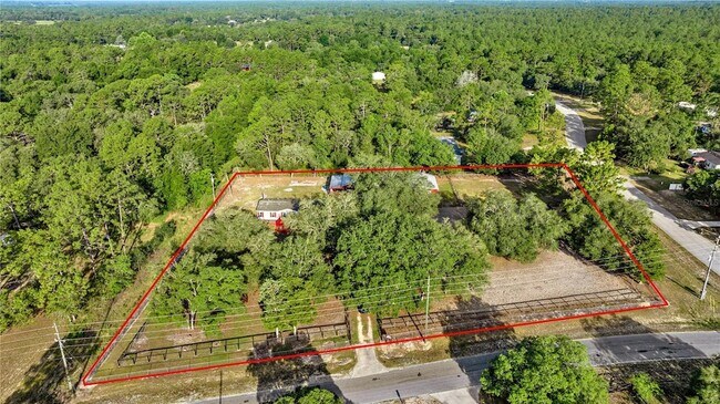 Building Photo - 4660 SW 166th Court Rd