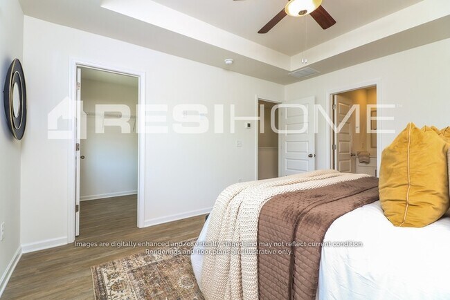 Building Photo - 2525 Meyer Ct