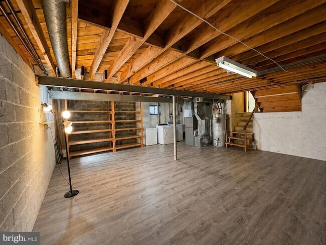Building Photo - 13208 Hathaway Dr