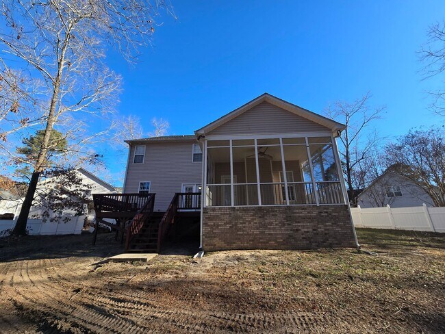 Building Photo - 36 Randolph St