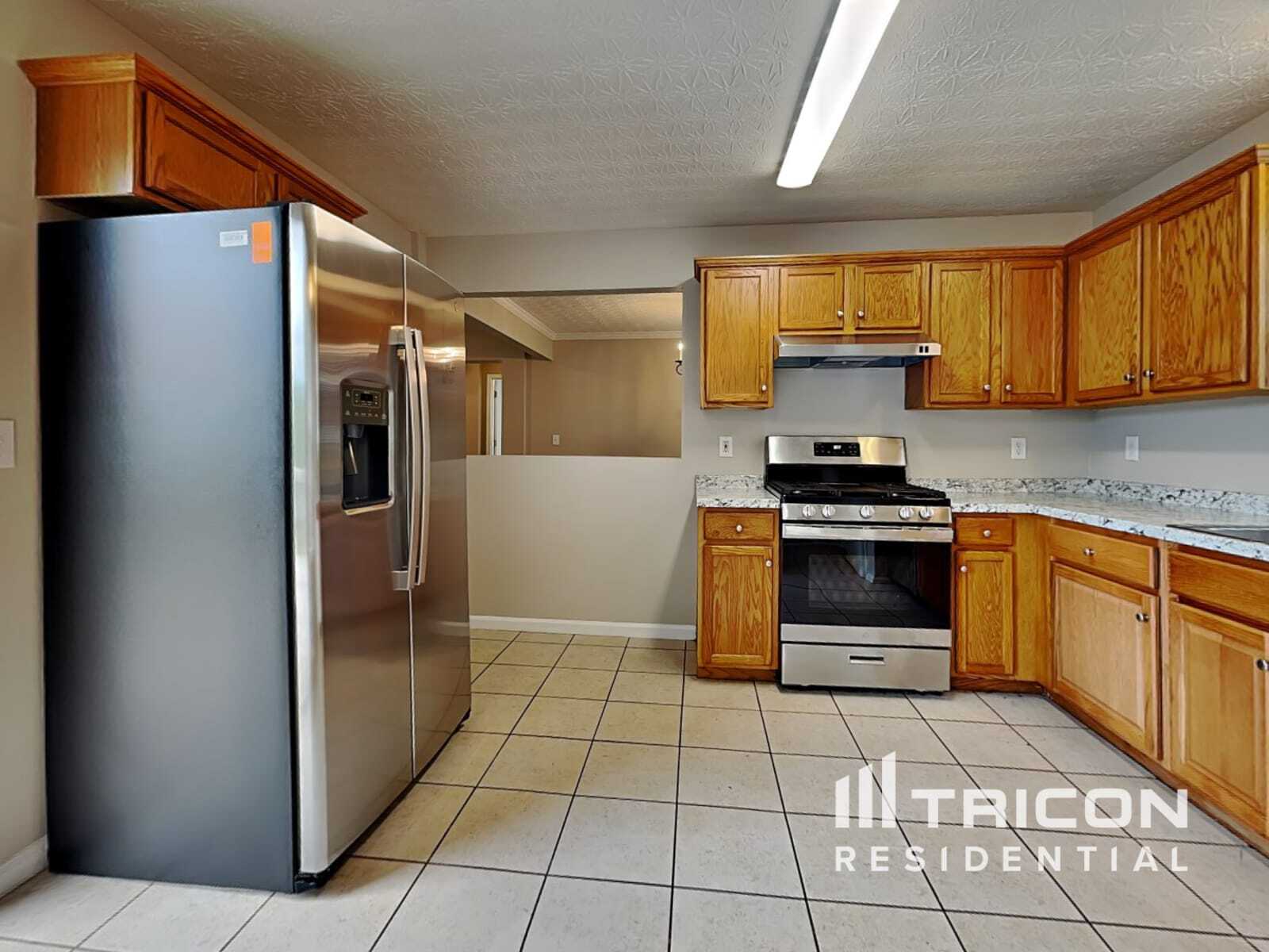 Building Photo - 4980 Wynford Ln