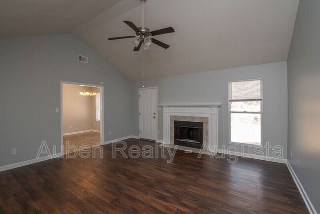 Building Photo - 3428 Monte Carlo Dr