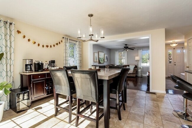 Building Photo - 59 Tynan Ave