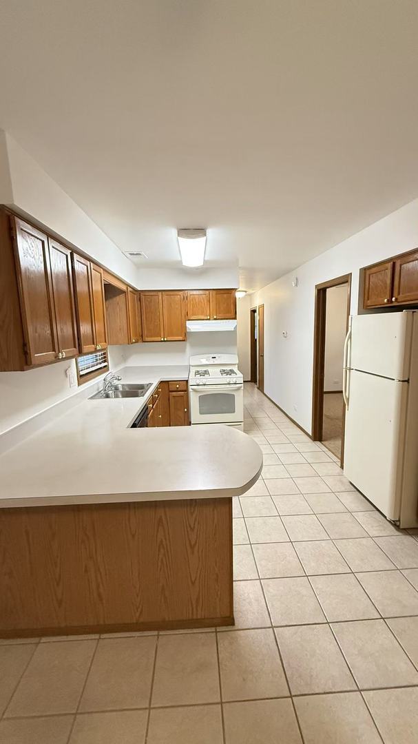 Building Photo - 455 W 37th St
