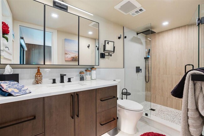 Building Photo - 9397 Midnight Pass Rd