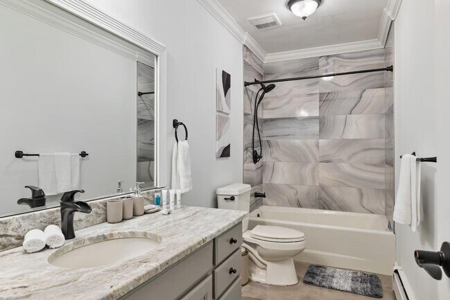 Building Photo - 321 Museum Village Rd