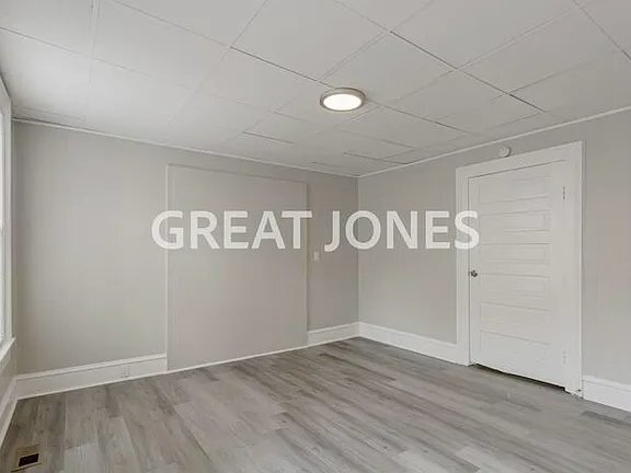 Building Photo - 1260 Hillyer Ave