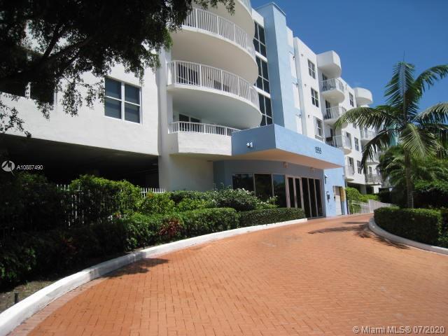 Building Photo - 1555 N Treasure Dr