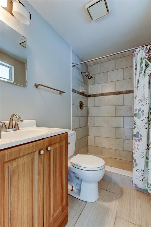 Building Photo - 7244 Amber Dr