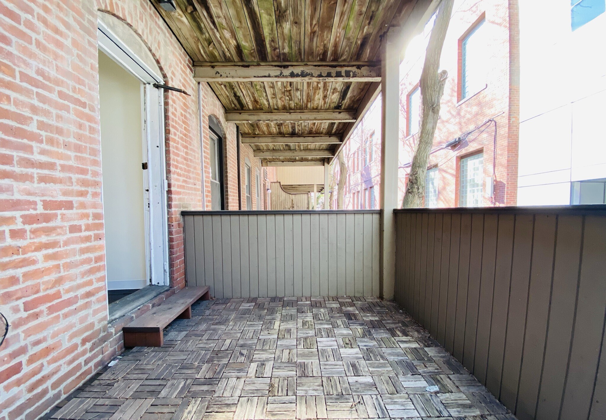 Building Photo - 50 Saint Germain St