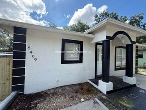 Building Photo - 6409 N 41st St