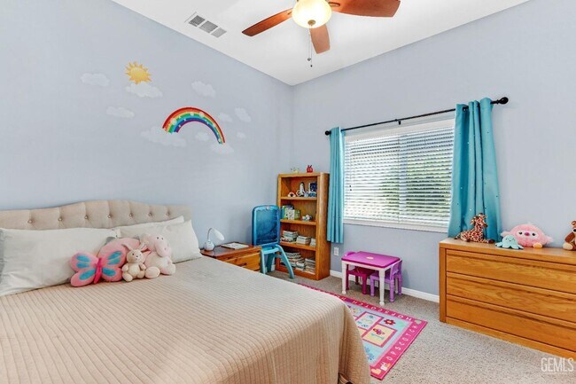 Building Photo - Brighton Estates Luxury 4-Bedroom Home wit...