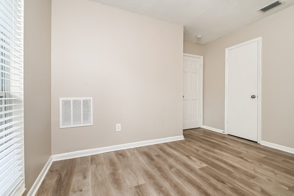 Building Photo - 3406 Westfield Dr
