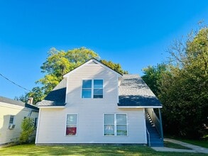 Building Photo - Second floor 2 bedroom apartment- Section 8 accepted- **1/2 off your first month**