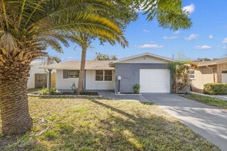 Building Photo - "Charming 3-Bed, 2-Bath Gem in St. Petersb...