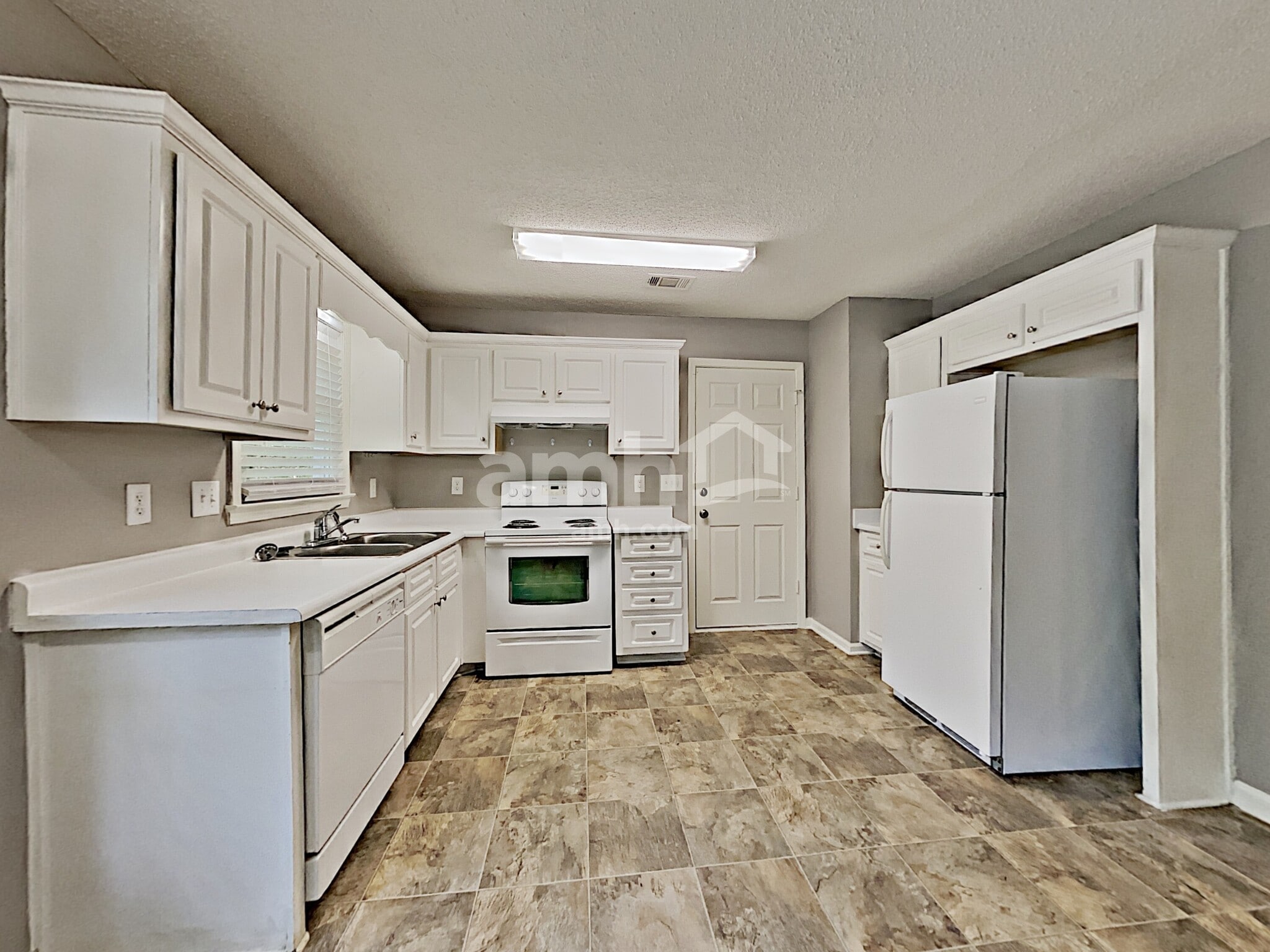 Building Photo - 479 Shoal Ct