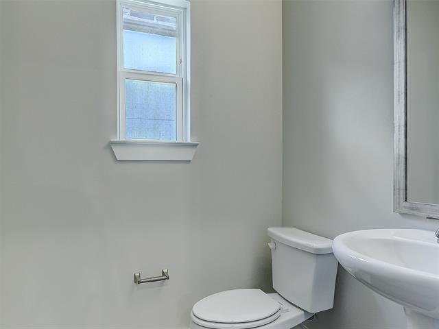 Building Photo - 3369 Wynwood Dr