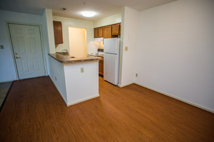 Interior Photo - Wellesley Woods Apartment Homes