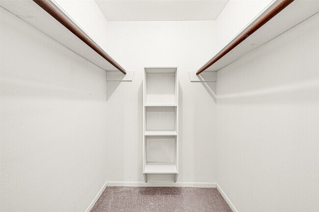 Building Photo - 3023 Jewel Ann St