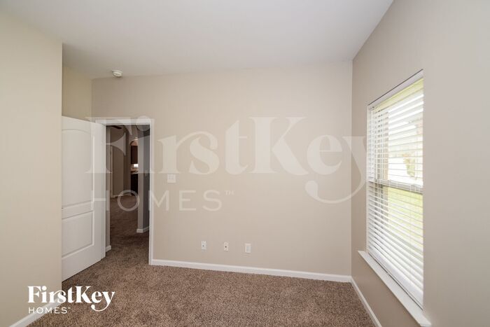 Building Photo - 8229 Owen Park Dr