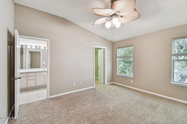 Building Photo - 5831 Parkstone Crossing Dr