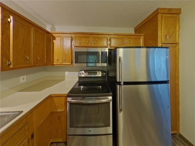 Building Photo - 17311 Sunset Trail SW