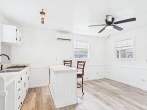 Building Photo - Cozy Guest House