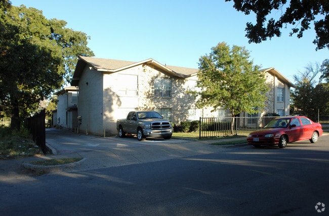 Building Photo - Normandy Place Apartments