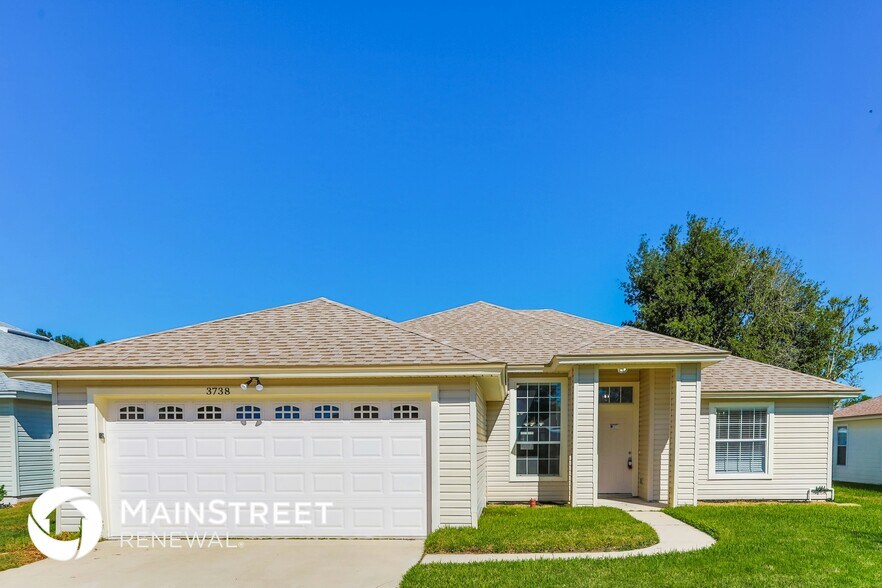 Primary Photo - 3738 Woodbriar Dr