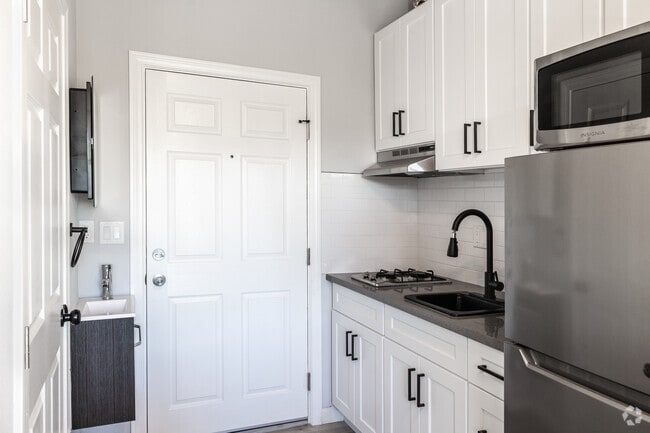 Studio - 137SF - Kitchen - Casas on Cordova Street