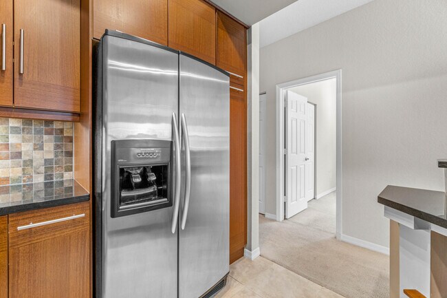Building Photo - 3116 Grandiflora Dr