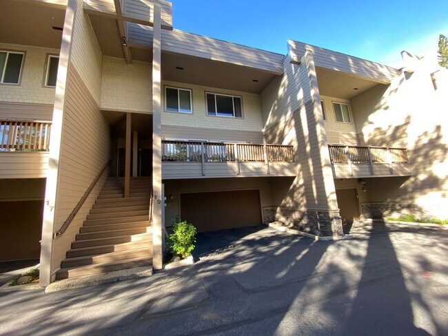 Building Photo - 3 Bedroom Condo - Walk to Burnt Cedar Beach!