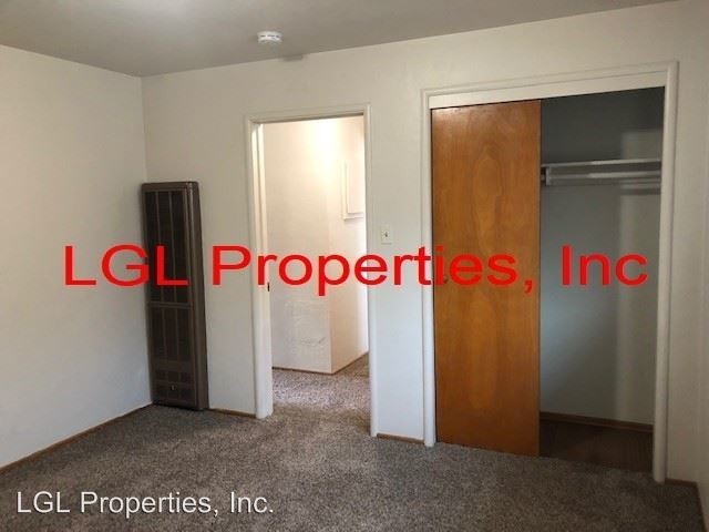 Building Photo - 4411 Del Rio Rd