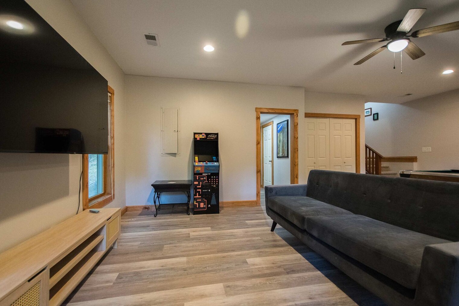 Building Photo - 497 Luther Burbank Dr