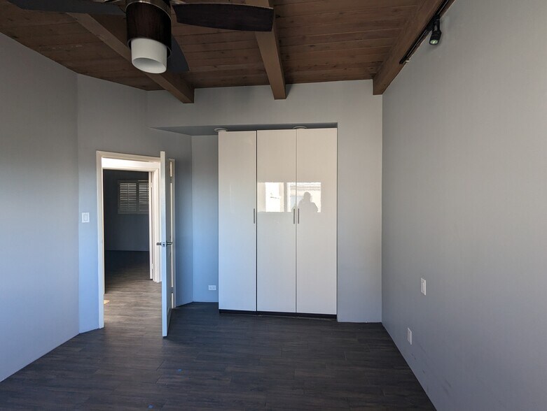 Building Photo - 3604 Alma Ave