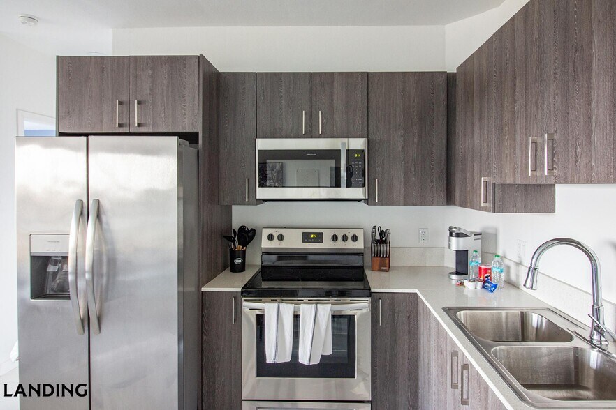 Building Photo - 25850 SW 140th Ct