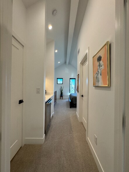 Building Photo - 1401 Yates St