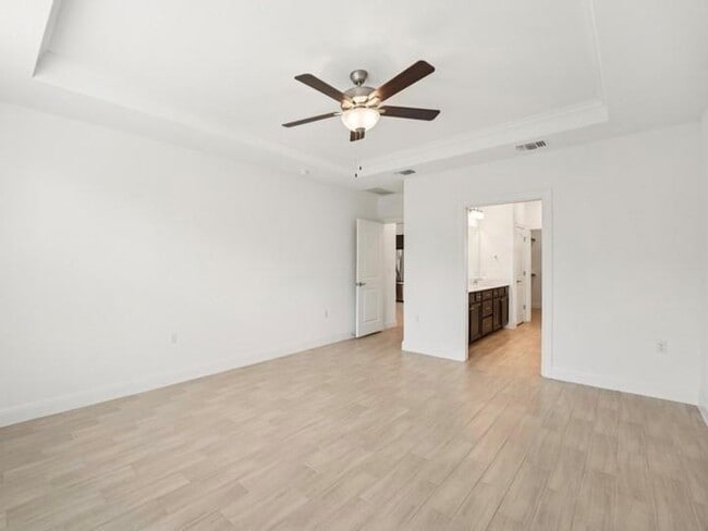 Building Photo - 312 Kitty Hawk Rd