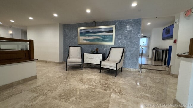 Building Photo - 5200 N Ocean Blvd